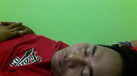 chinupa habang tulog